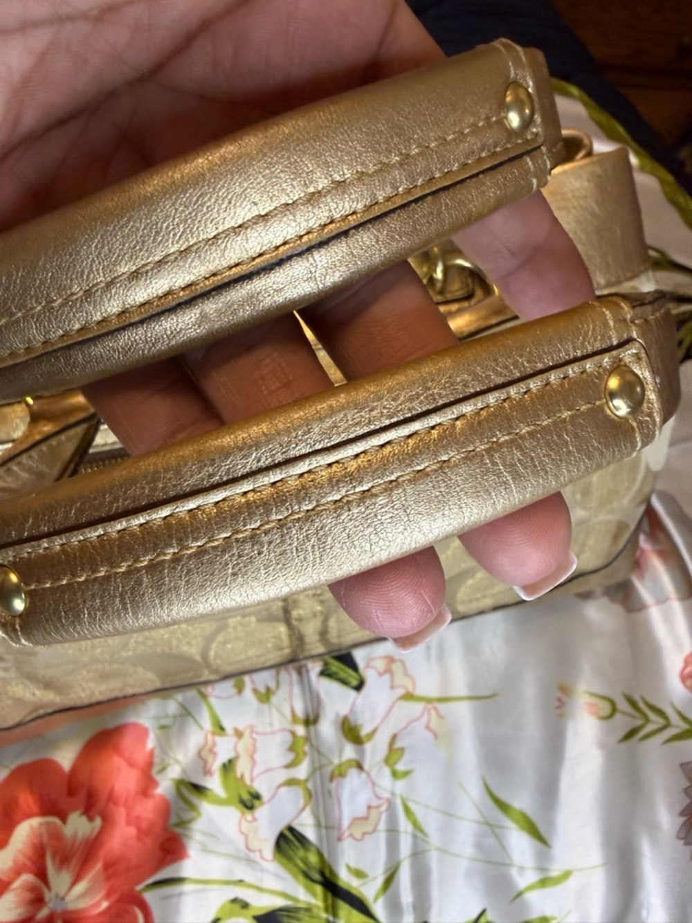 Coach Gold Signature Canvas Shoulder Bag - Picture 8 of 16